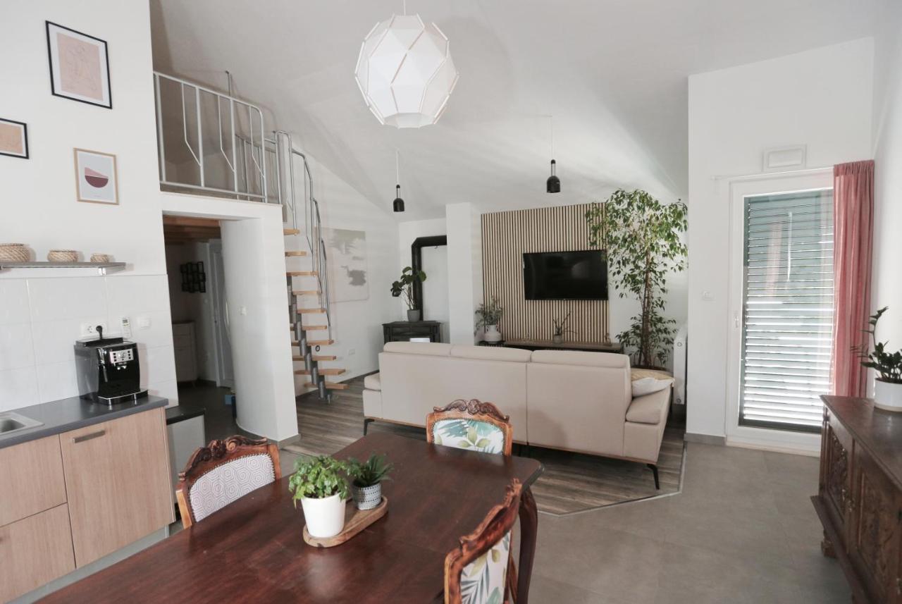 Apartment Tugare Εξωτερικό φωτογραφία